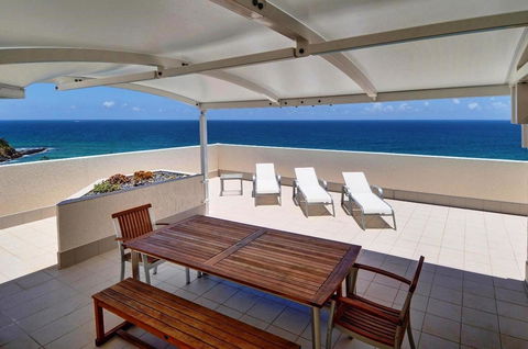 Coolum Caprice - Travel Search 29