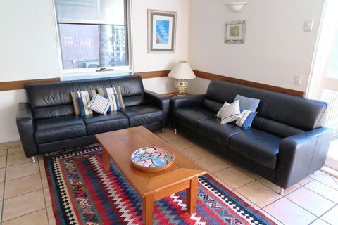 The Hastings Beach Houses - Tourism Guide 36