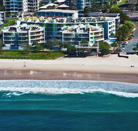 Rolling Surf Resort - Cruises Travel