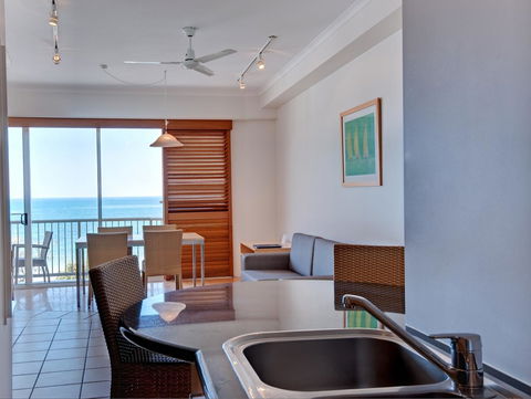 Rolling Surf Resort - Cruises Travel 39