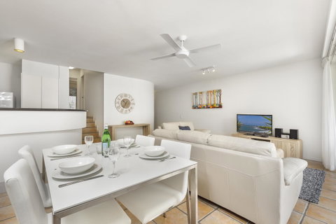 The Cove Noosa - Tourism Guide 19