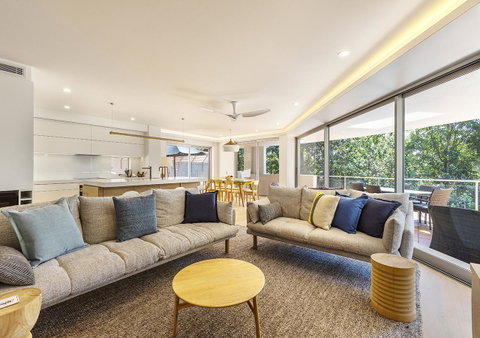The Cove Noosa - Tourism Guide 42