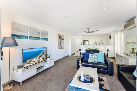 Redvue Holiday Apartments - Tourism Guide 2