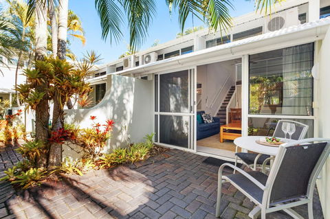 Caribbean Noosa - Travel Search 25