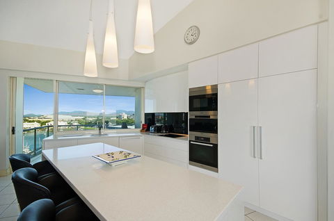 Mariners North Holiday Apartments - Travel Agents 41