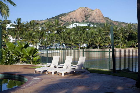 Mariners North Holiday Apartments - Travel Agents 13