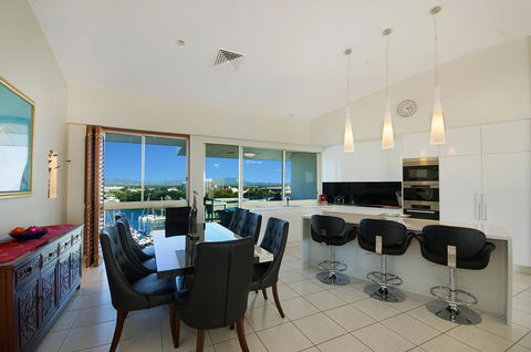 Mariners North Holiday Apartments - Travel Agents 30