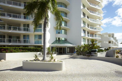 Mariners North Holiday Apartments - Travel Agents 16