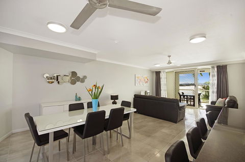Mariners North Holiday Apartments - Travel Agents 27