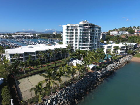 Mariners North Holiday Apartments - Travel Agents 10
