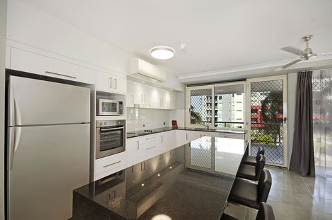 Mariners North Holiday Apartments - Travel Agents 33