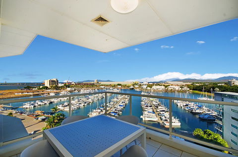 Mariners North Holiday Apartments - Travel Agents 26