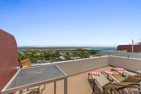 Bali Hai Apartments Noosa - Tourism Guide 2