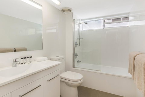 Bali Hai Apartments Noosa - Tourism Guide 6