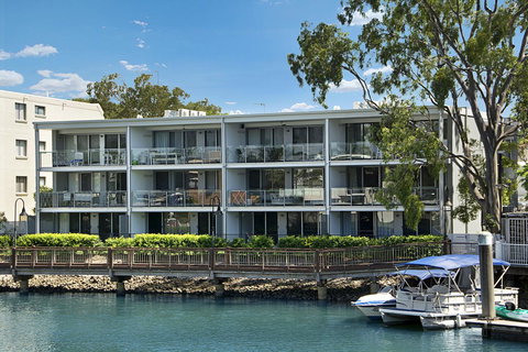Jacaranda Noosa - Travel Agents 9