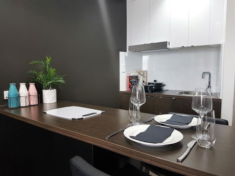 Hotel Grand Chancellor Townsville - Travel Agents 13