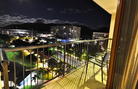 Pacific Hotel Cairns - Tourism Guide 37