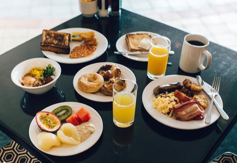 Pacific Hotel Cairns - Tourism Guide 11