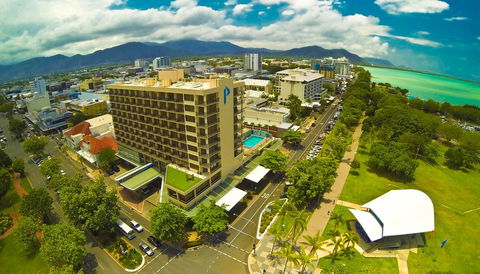 Pacific Hotel Cairns - Tourism Guide 28