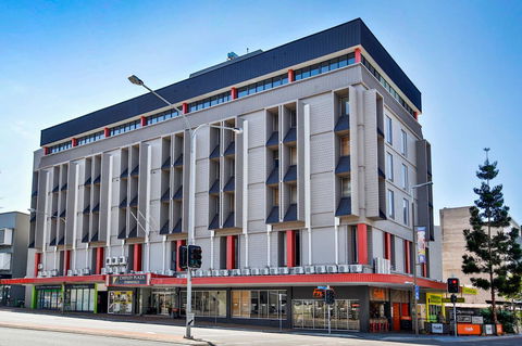 Madison Plaza Townsville - Travel Agents 0