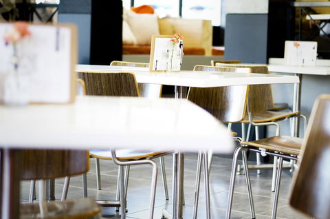 Madison Plaza Townsville - Travel Agents 19