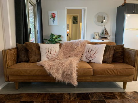 Bed & Breakfast 1 Bedroom Guest House - Travel Search 26