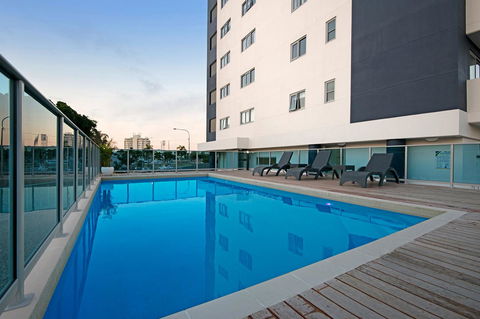 Allure Hotel & Apartments - Cruises Travel 2