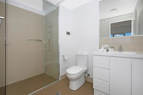 Allure Hotel & Apartments - Cruises Travel 42