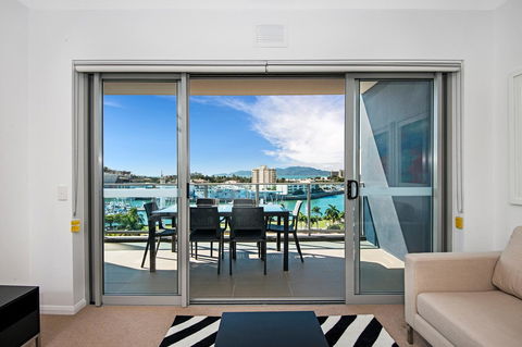 Allure Hotel & Apartments - Cruises Travel 26