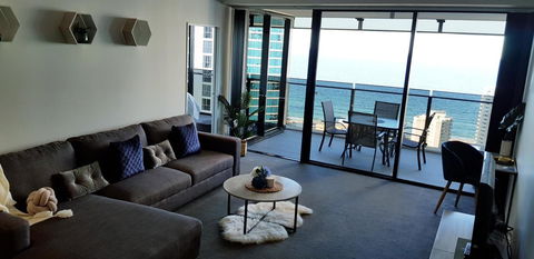 Circle Luxury Holidays - Travel Search 14