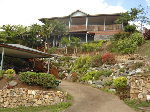 Bella Vista On Nara Pets Welcome - Travel Search 28