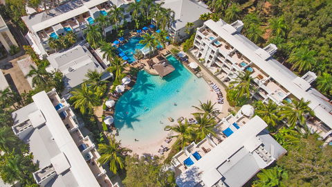 Palm Cove Paradise - Couples Spa Beach Getaway - Travel Search 13