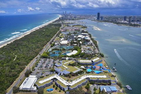 Sea World Resort - Travel Search 15