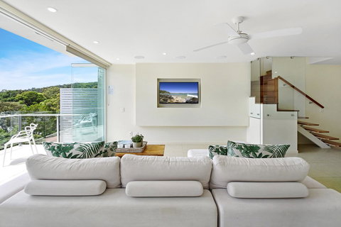 Allambi - Travel Agents 13