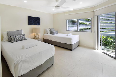 Allambi - Travel Agents 9