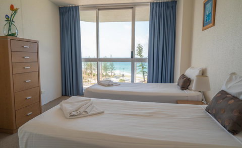 Mandolin Beachfront Resort - Travel Agents 30