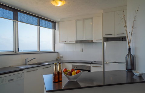 Mandolin Beachfront Resort - Travel Agents 13