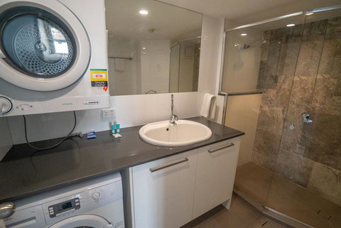 Mandolin Beachfront Resort - Travel Agents 10