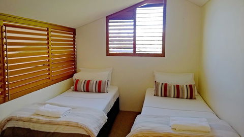 The Noosa Apartments - Travel Search 16