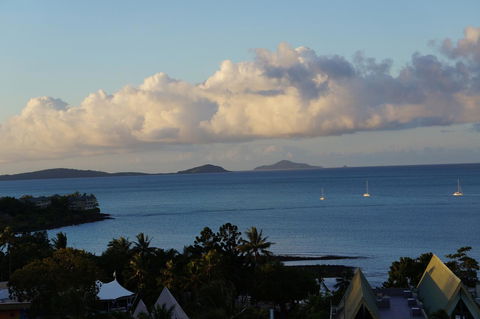 Ocean Views At Whitsunday Terraces Resort - Tourism Guide 17