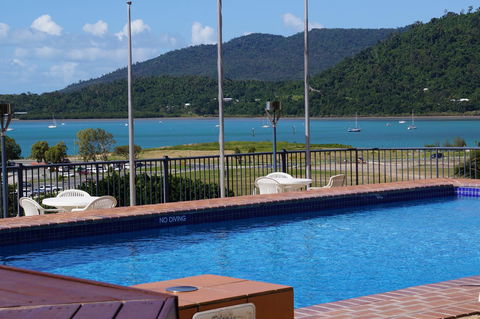 Ocean Views At Whitsunday Terraces Resort - Tourism Guide 3