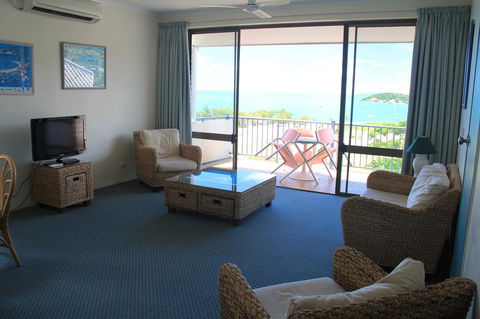 Ocean Views At Whitsunday Terraces Resort - Tourism Guide 9