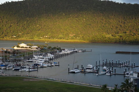 Ocean Views At Whitsunday Terraces Resort - Tourism Guide 19
