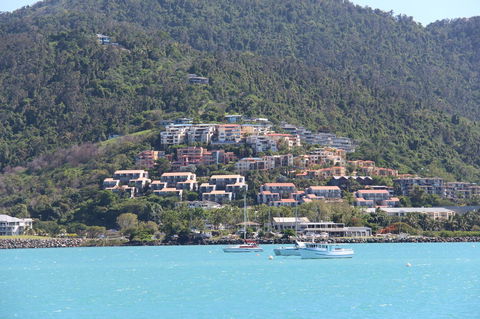Ocean Views At Whitsunday Terraces Resort - Tourism Guide 14
