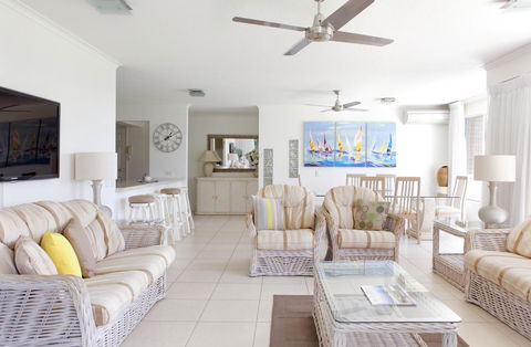 Serenity Apartments Noosa - Travel Search 30