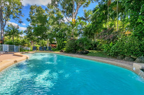 Roydon Beachfront Apartments - Travel Search 19