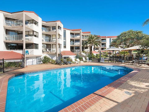 Casablanca Beachfront Apartments - Cruises Travel 0