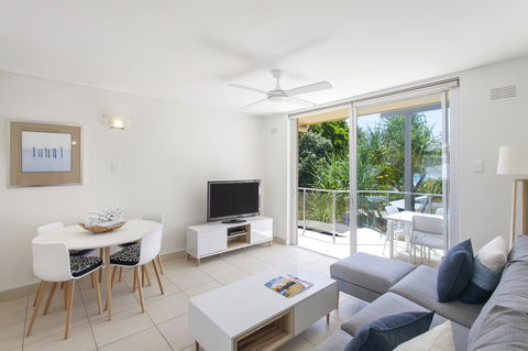 Maison Noosa - Travel Search 27
