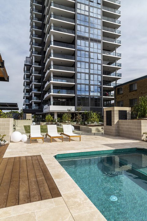 Boardwalk Burleigh Beach - Official - Tourism Guide 5