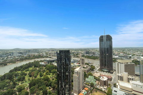 Brisbane Skytower By CLLIX - Cruises Travel 32